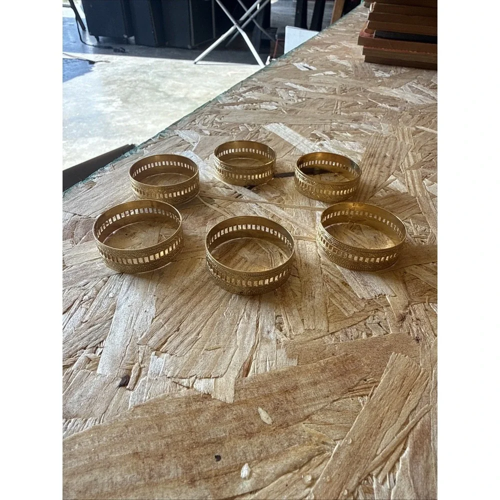 Vintage Brass Tone Pierced Openwork Napkin Rings Set of 6 Hollywood Regency